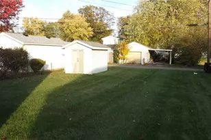 2040 Courtland Ave, Kettering, OH 45420 - Photo 18