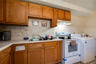 204 Bassett Dr, Springfield, OH 45506 - Photo 16