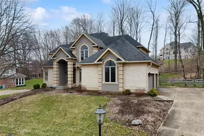 2905 Stone Mill Court, Beavercreek, OH 45434 - Photo 2