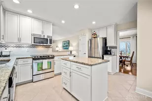 2833 Emerald Way, Clearcreek Twp, OH 45068 - Photo 6