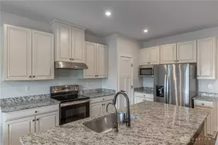 2758 Riverstone Dr, Xenia, OH 45385 - Photo 10