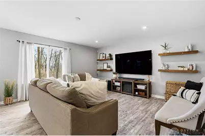 1494 Indigo Drive, Fairborn, OH 45324 - Photo 6