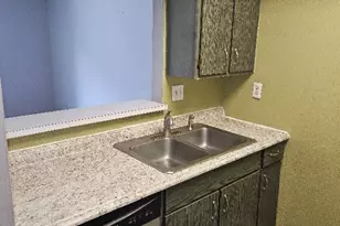 1592 Woodman Dr, Dayton, OH 45432 - Photo 6