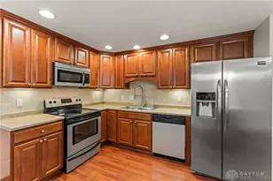 5662 Brandt Pike, Huber Heights, OH 45424 - Photo 16