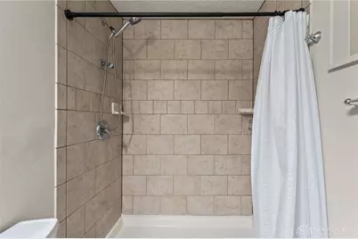 5662 Brandt Pike, Huber Heights, OH 45424 - Photo 32