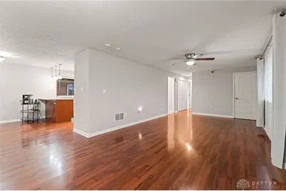 5662 Brandt Pike, Huber Heights, OH 45424 - Photo 12