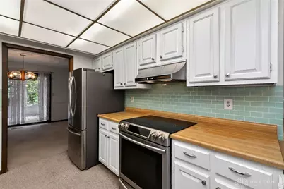 210 Chris Drive, Englewood, OH 45322 - Photo 14