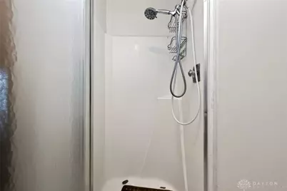 210 Chris Drive, Englewood, OH 45322 - Photo 32