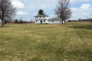 1681 Clayton Rd, Brookville, OH 45309 - Photo 8