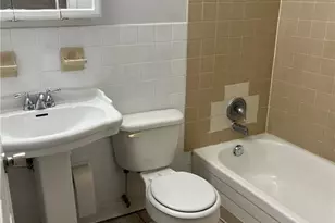 6404 Luton Ct, Dayton, OH 45424 - Photo 16