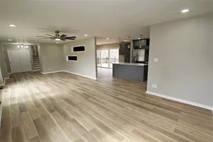 5518 Florrel Crest Ln, Harrison Twp, OH 45415 - Photo 14