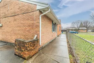 2288 Lido Pl, Dayton, OH 45420 - Photo 18