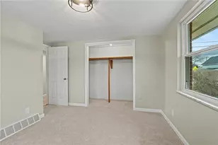 21 S Limestone St, Jamestown Vlg, OH 45335 - Photo 22