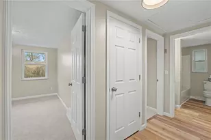 21 S Limestone St, Jamestown Vlg, OH 45335 - Photo 16