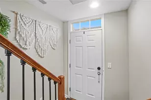 9536 Tahoe Dr, Washington Twp, OH 45458 - Photo 4