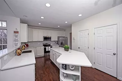 3533 Queen Victoria Court, Beavercreek, OH 45431 - Photo 14