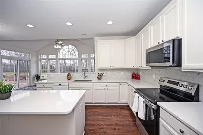 3533 Queen Victoria Court, Beavercreek, OH 45431 - Photo 10