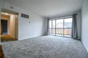 5655 E Coach Dr, Kettering, OH 45440 - Photo 8