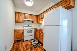 5655 E Coach Dr, Kettering, OH 45440 - Photo 14