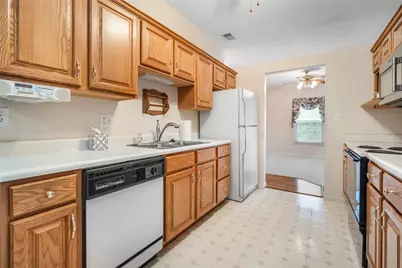 1745 Sulky Trail, Miamisburg, OH 45342 - Photo 10