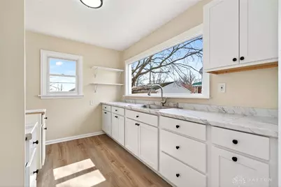 2822 W Hillcrest Avenue, Dayton, OH 45406 - Photo 14
