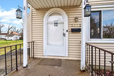 2822 W Hillcrest Avenue, Dayton, OH 45406 - Photo 6