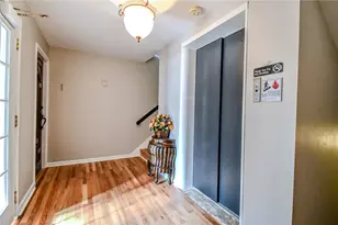 121 E Schantz Ave, Oakwood, OH 45409 - Photo 6