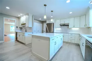 121 E Schantz Ave, Oakwood, OH 45409 - Photo 18