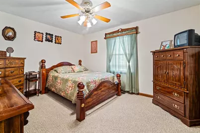 650 Beachler Drive, Carlisle, OH 45005 - Photo 22