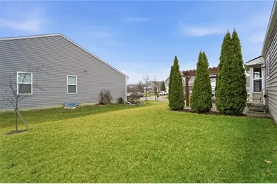 4264 Hunting Hawk Drive, Turtlecreek Twp, OH 45036 - Photo 32