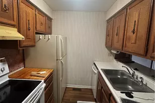 1517 Shiloh Springs Rd, Trotwood, OH 45426 - Photo 8