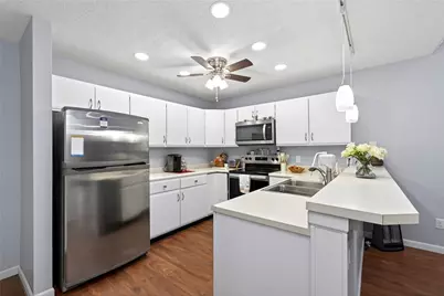 450 Jamestown Circle, Washington Twp, OH 45458 - Photo 12