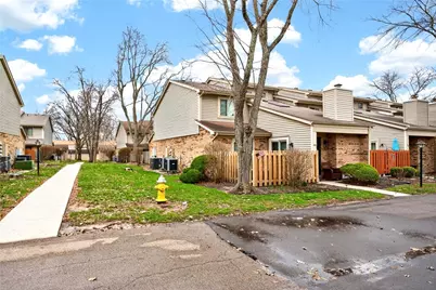 450 Jamestown Circle, Washington Twp, OH 45458 - Photo 34