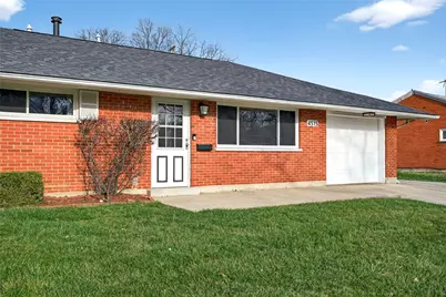 4515 Harbison Street, West Carrollton, OH 45439 - Photo 4