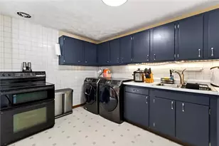 4515 Harbison St, West Carrollton, OH 45439 - Photo 12