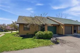 250 Park Meadows Dr, Yellow Springs Vlg, OH 45387 - Photo 4