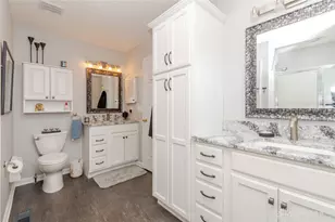 7335 Melinda Dr, Butler Twp, OH 45414 - Photo 30