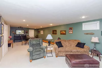 7335 Melinda Drive, Butler Twp, OH 45414 - Photo 8