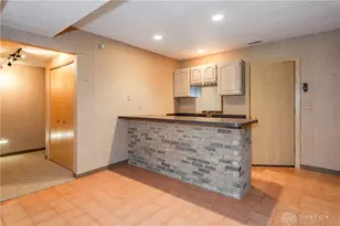 6485 Landsend Ct, Butler Twp, OH 45414 - Photo 34