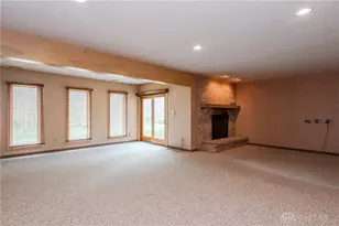 6485 Landsend Ct, Butler Twp, OH 45414 - Photo 32