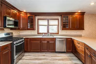 6485 Landsend Ct, Butler Twp, OH 45414 - Photo 16