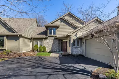 889 Lincoln Woods Court, Kettering, OH 45429 - Photo 2