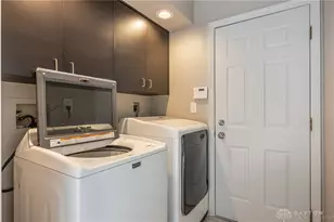 889 Lincoln Woods Ct, Kettering, OH 45429 - Photo 18