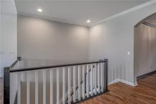 9501 Flatrock Dr, Washington Twp, OH 45458 - Photo 8