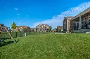 9501 Flatrock Dr, Washington Twp, OH 45458 - Photo 48