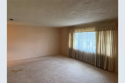 3041 Revlon Drive, Kettering, OH 45420 - Photo 6