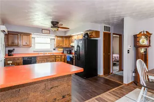 4463 Lewisburg Western Rd, Lewisburg, OH 45338 - Photo 10