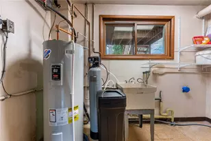 3239 Winterset Dr, Beavercreek, OH 45440 - Photo 12