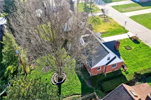 1237 Laurelwood Rd, Kettering, OH 45409 - Photo 52