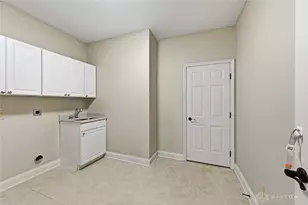 1174 Club View Dr, Washington Twp, OH 45458 - Photo 22